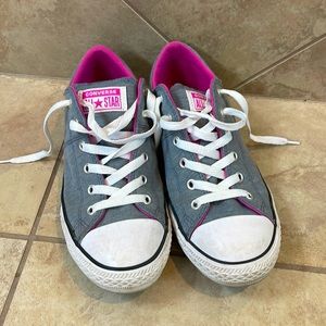 Girls Converse Chuck Taylor